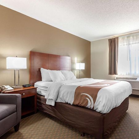 Quality Inn Hays I-70 Exterior foto